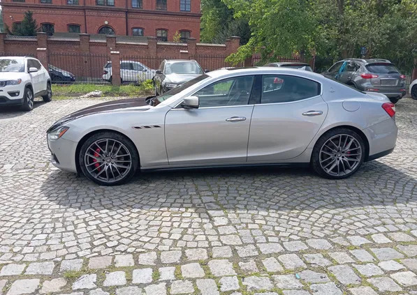 maserati ghibli Maserati Ghibli cena 66000 przebieg: 217000, rok produkcji 2016 z Świdnica